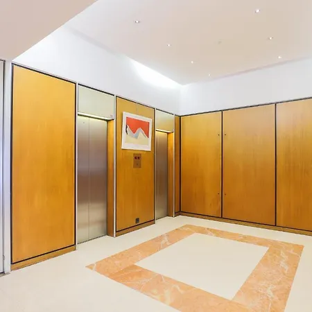 Charming Studio In Champs-elysees * פריז
